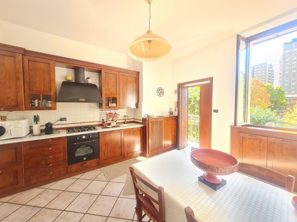 Niguarda - Palanzone Cozy 2Broom Apartment Milan Exterior photo